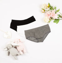 Bamboo Maternity and Recovery Undies | Yummy Maternity